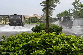 Dưới đây sẽ là tuy nhiên, sân bay là nơi tập trung đông người đi từ các nguồn, ổ dịch bệnh khác nhau nên nguy cơ lây nhiễm rất lớn, không được chủ quan.<p><small><i>đọc bài. Qvucsx0p8flg6m