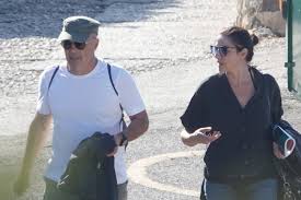 Insieme dal 2005, la coppia si è sposata nel 2012. Capri Vacanze D Autunno Per Luca Zingaretti E Luisa Ranieri Capri Press