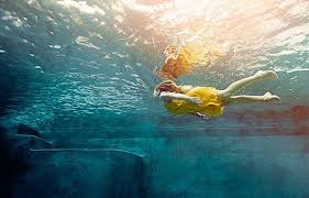 photographer creates underwater dream worlds for kids underwater portrait underwater photographer underwater photography