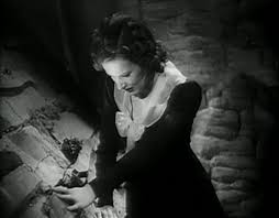 A young woman on the british coast stumbles onto a ring of bloodthirsty scavengers. Jamaica Inn 1939 Hitchcock S Last British Film Period Thriller Starring Charles Laughton Maureen O Hara And Leslie Banks Emanuel Levy