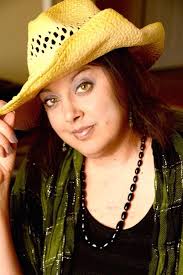 Katy Kelly's beautiful soprano performance was a real treat for the  residents of Anna Gaynor House. It's so lovely to have such a talented  performer to take the time to bring joy