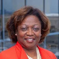 Enid Russell's Instagram, Twitter & Facebook