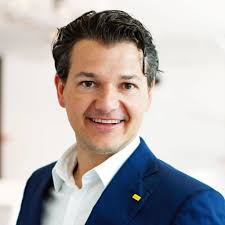 UPDATE: Drei WOCHE-Fragen an die fünf Spitzen-Kandidaten