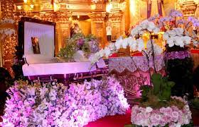 Though same day flower delivery is only free in metro manila, they do provide same day flower delivery in greater manila areas for php 600 and php 800 delivery charge for other provinces nationwide. Funeralplannerinthephilippines Wake Funeral Set Up Funeralsetup Memorial Funeralphotography Flowerarrangeme Funeral Planner Funeral Photography Funeral