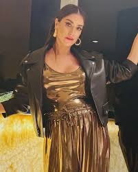 50 beautiful and hot photos of Hazal Kaya - wiki bio, tv shows, films,  videos awards, Instagram. - SpideyPosts