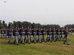 Descubrí la mejor forma de comprar online. El Ejercito Argentino Actual Una Elite Sin Poder Voces En El Fenix