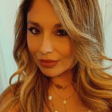 At @mamapordios Scottsdale @nallelypimenteltv @forosocialtucson presentes  @barbarasanchezpr @pattytorrespr @misael.chef @misael.chef . . . .  #journalist #journalism #journalistlife #tv