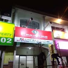 Spesifikasi plang nama neon box, rangka menggunakan besi hollow yang berbentuk kotak, untuk back panel atau tutup cover belakang pada plang nama neon box yang tampak hanya. Jual Produk Neon Box Neonbox Termurah Dan Terlengkap Juni 2021 Bukalapak