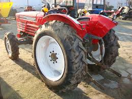 20 ks (15 kw) 40 ks. Traktori Polovni Traktor Carraro Traktori Poljoprivredni Oglasnik