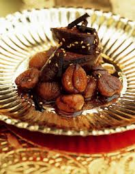 Boudin Noir Aux Marrons Et Aux Truffes Pour 4 Personnes Recettes Elle A Table Recette Boudin Noir Truffe Recette Marron