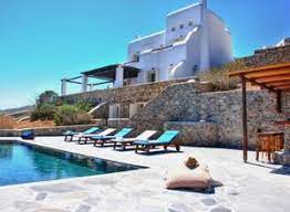 Η πισίνα είναι όλα τα λεφτά! Enoikiaseis Katoikiwn Mykonos Kyklades Spitogatos