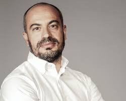 News, aggiornamenti ed approfondimenti su gianluigi paragone, segui paragone contro formigli per non aver stigmatizzato le parole di marattin a piazzapulita: Italexit It No Europa Per L Italia Con Paragone