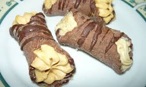 Recept Na Orechove Trubicky Plnene Kremem Trubicky Chutnaji Vyborne A Hlavne Recept Je Velmi Snadny Pripravte Si Na Vanoce Osvedcene Vanocn Backerei Weihnachtsbackerei Und Kuchen