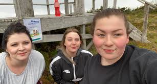 DASHA, Machine Gun Kelly, Chase Matthew, Ella Langley, Scotty McCreery and  more are lighting up the #PCCAs red carpet.