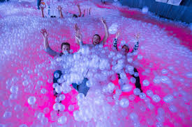 It's fun, friendly, and free! Quirky Date Ideas In London Designmynight