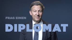 Examples of diplomat in a sentence. Frag Einen Diplomaten Markus Uber Verhandlungen Mit Terroristen Abgehorte Telefone Donald Trump Youtube