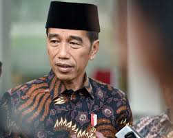Sehari ini, saya telah menerima telepon dari sejumlah subhanallah ketika pak presiden joko widodo melaksanakan ibadah umro beliau menjadi tamu. Lika Liku Perjalanan Hidup Jokowi Dari Tukang Mebel Hingga Jadi Presiden Okezone Nasional