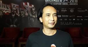 Kalau udah instal aplikasinya, anda buka aplikasinya dan masuk ke instagram. Piyu Padi Nyaris Digebuki Massa Gara Gara Tabrak Mobil Tetangga Ari Lasso Suara Jabar