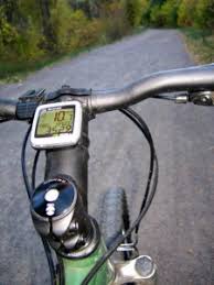 Fahrradcomputer Kabellos Technik Vorteile Nachteile Und Beispiel