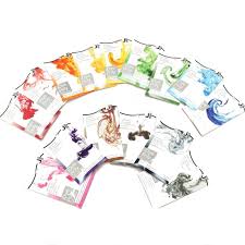 Le client veut acheter quoi ? Teinture Idye Poly Teinture Violette Pour Tissus Polyester Au Fil D Emma