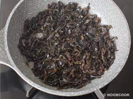 Bamboo shoot, black fungus, mushroom, bean sprouts, corn, sliced cabbage, pickle ginger, green onion & black garlic oil in miso base.(let us know if you are vegetarian or vegan) $10.95 tsukemen (dipping ramen) Seasoned Black Fungus For Ramen Topping Noob Cook Recipes