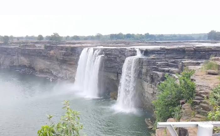 बस्तर के चित्रकोट जलप्रपात में करोड़ों की योजना बेकार, उद्घाटन से पहले बंद पड़ा लेजर शो