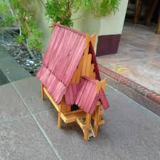 Ada enam suku batak di indonesia, diantaranya adalah batak toba, batak karo, batak simalungun, batak mandailing, batak pakpak, dan batak angkola. Prakarya Maket Miniatur Rumah Adat Batak Mandailing Dari Stik Es Krim Shopee Indonesia