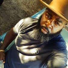 Darius Conyers's Instagram, Twitter & Facebook