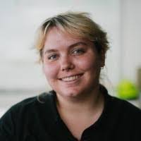 Abigail Dolinger's Instagram, Twitter & Facebook