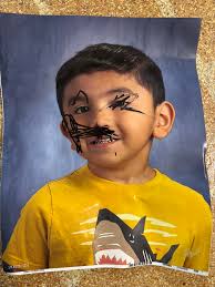 can you erase the boy and keep the girl's picture please thank you