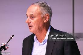 25 Photos & High Res Pictures