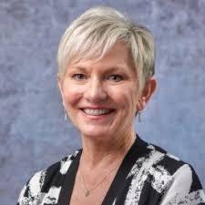 Denise Holt's Instagram, Twitter & Facebook