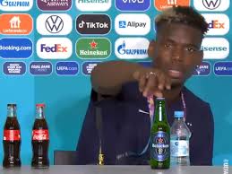 T he value of coca cola fell in the region of four billion dollars after cristiano ronaldo disparagingly removed two bottles from their place at his press conference on monday. Paul Pogba Removes Beer Bottle After Cristiano Ronaldo Paul Pogba Removes Beer Bottle At Press Conference Video Viral Presswire18