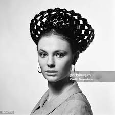 414 Jacqueline Dark Photos & High Res Pictures