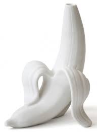 Something for everyone · a zillion things home · up to 70% off Jonathan Adler Banana Vase I Jonathan Adler New York Markanto