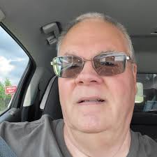 Dennis Randall (@dennis.randall.526) • Facebook, Connect with friends