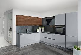 Marquardt Kuchen Musterkuche Design L Kuche Mit Granit Hochglanz Und Holzoptik Kombination Ausstellungskuche In Stuttgart Von Marquardt Kuchen Stuttgart