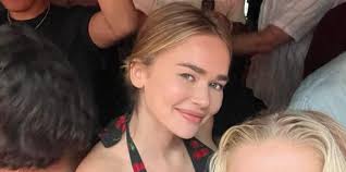 So Taylor Swift Gave Matty Healy's Ex Gabriella Brooks A Spot In The London  VIP Tent