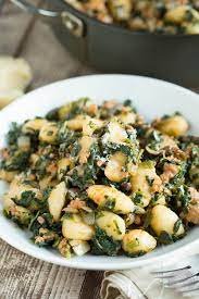 Spicy Sausage Spinach And Mushroom Gnocchi Quick Gnocchi Recipe Recipe Recipes Gnocchi Recipes Pasta Dishes