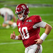 Jun 06, 2021 · mac jones has a long way to climb to earn the new england patriots' starting quarterback job. Nfl Draft 2021 Could Mac Jones Really Be In Play For The Eagles At No 6 Bleeding Green Nation
