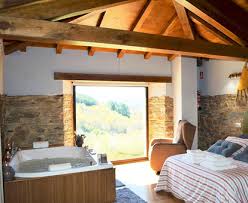 Turismo rural y aventura desde sólo 16 €. Top 12 Hoteles Con Jacuzzi En La Habitacion En Asturias Para Parejas