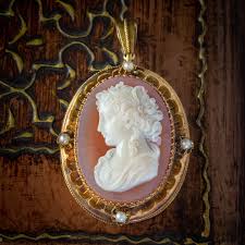 antique cameo brooch