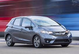 Kereta dalam segmen b ini juga amat terdapat empat kategori yang dikenal pasti bagi kenderaan dalam segmen m ini. 10 Jenama Dan Kategori Kereta Terbaik 2016 Sentiasa Panas