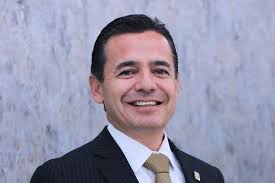 Será Daniel Constandse nuevo rector de la UACJ