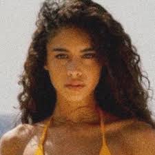 Tara Lafferty's Instagram, Twitter & Facebook