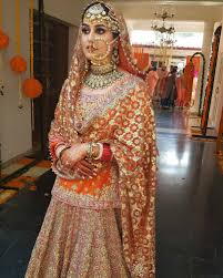 Her Nath With Images Pakistani Bridal Dresses Bridal Outfits