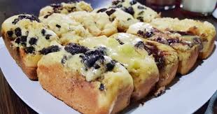 Nikmati kelezatan cokelat yang berlimpah dalam sekali gigit. Resep Kue Balok Khas Bandung Jajanan Enak Resep Masakan