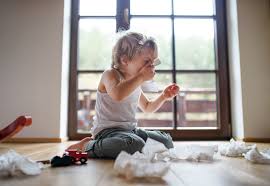 Schneiden sie mit den kindern bunte streifen aus alten stoffresten oder kreppband. Kind Krank In Die Kita Manche Eltern Furchten Um Ihren Job Der Spiegel