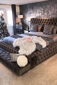 We Are Specializing In Computer Electronics Reseller Like Boating Electronics Computer Furniture In 2020 Master Bedrooms Decor Room Ideas Bedroom Luxurious Bedrooms