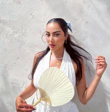 Fatima Al-Momen is an icon of Kuwaiti fashion and beauty in the Arab world